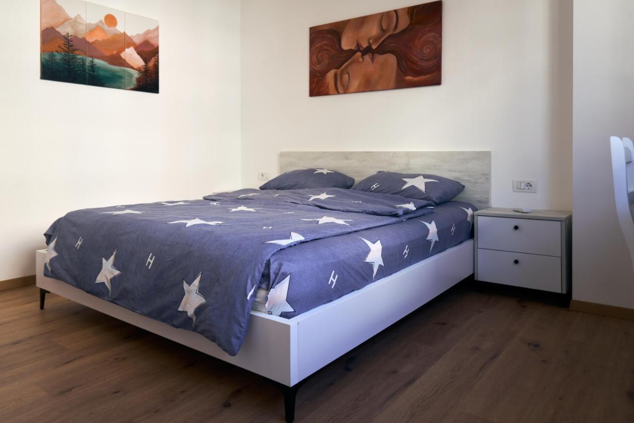 Central Beach Apartment Sarande Luaran gambar