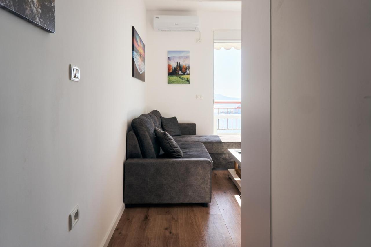 Central Beach Apartment Sarande Luaran gambar