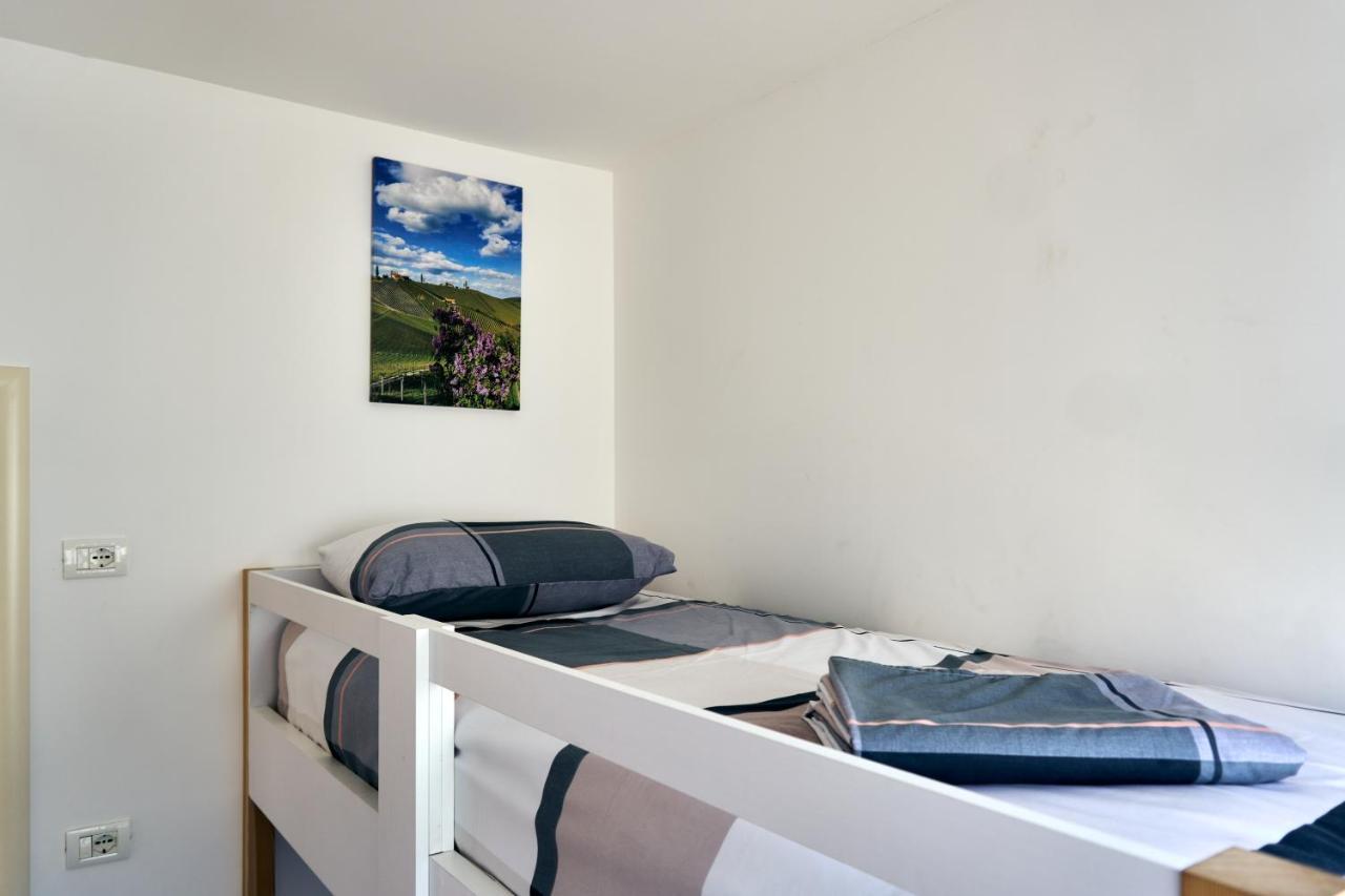 Central Beach Apartment Sarande Luaran gambar
