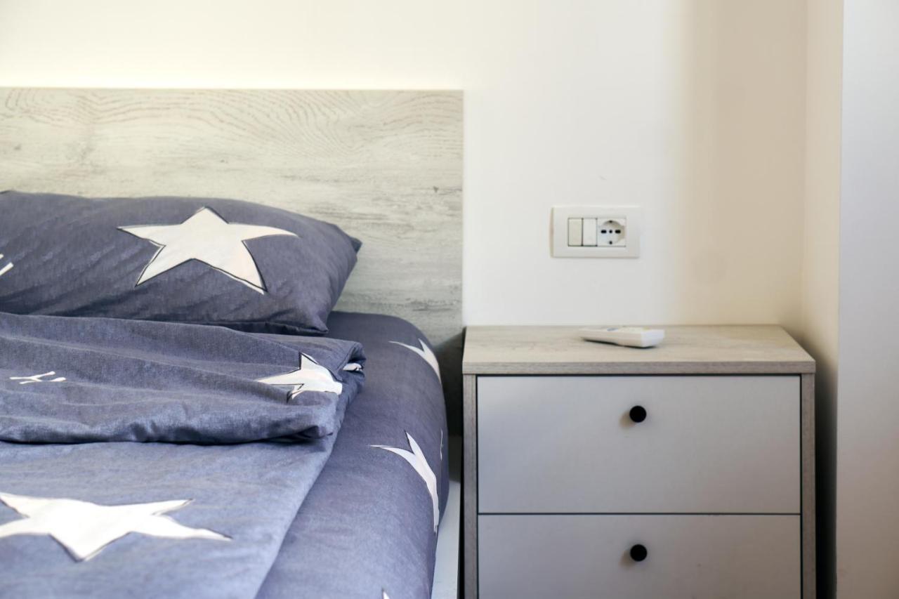 Central Beach Apartment Sarande Luaran gambar