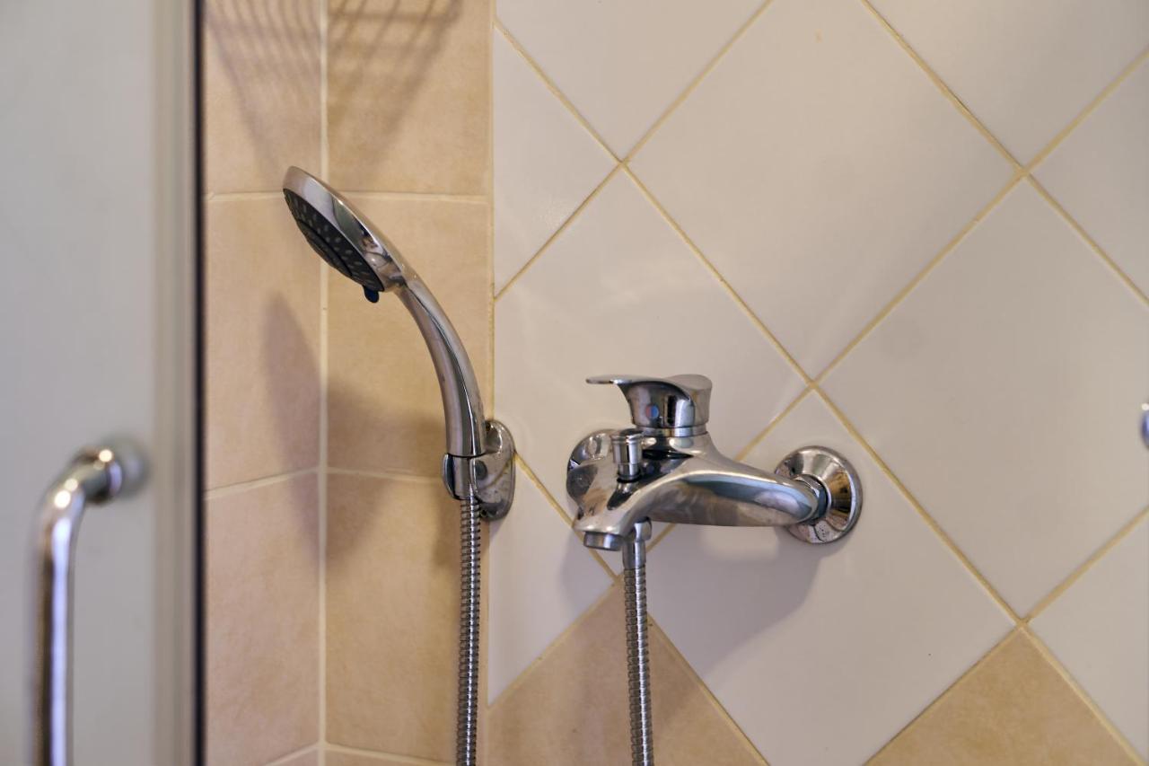 Central Beach Apartment Sarande Luaran gambar