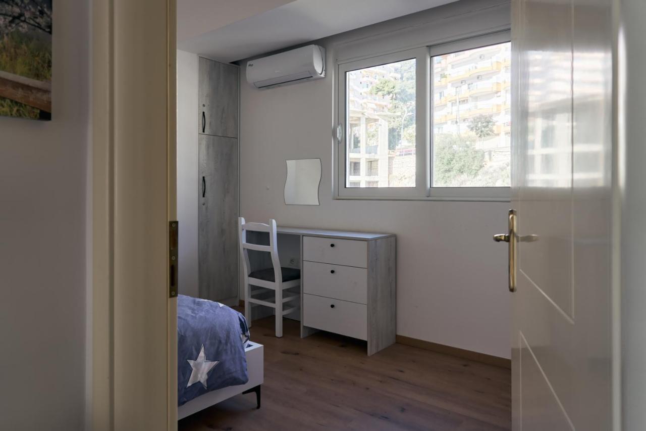 Central Beach Apartment Sarande Luaran gambar