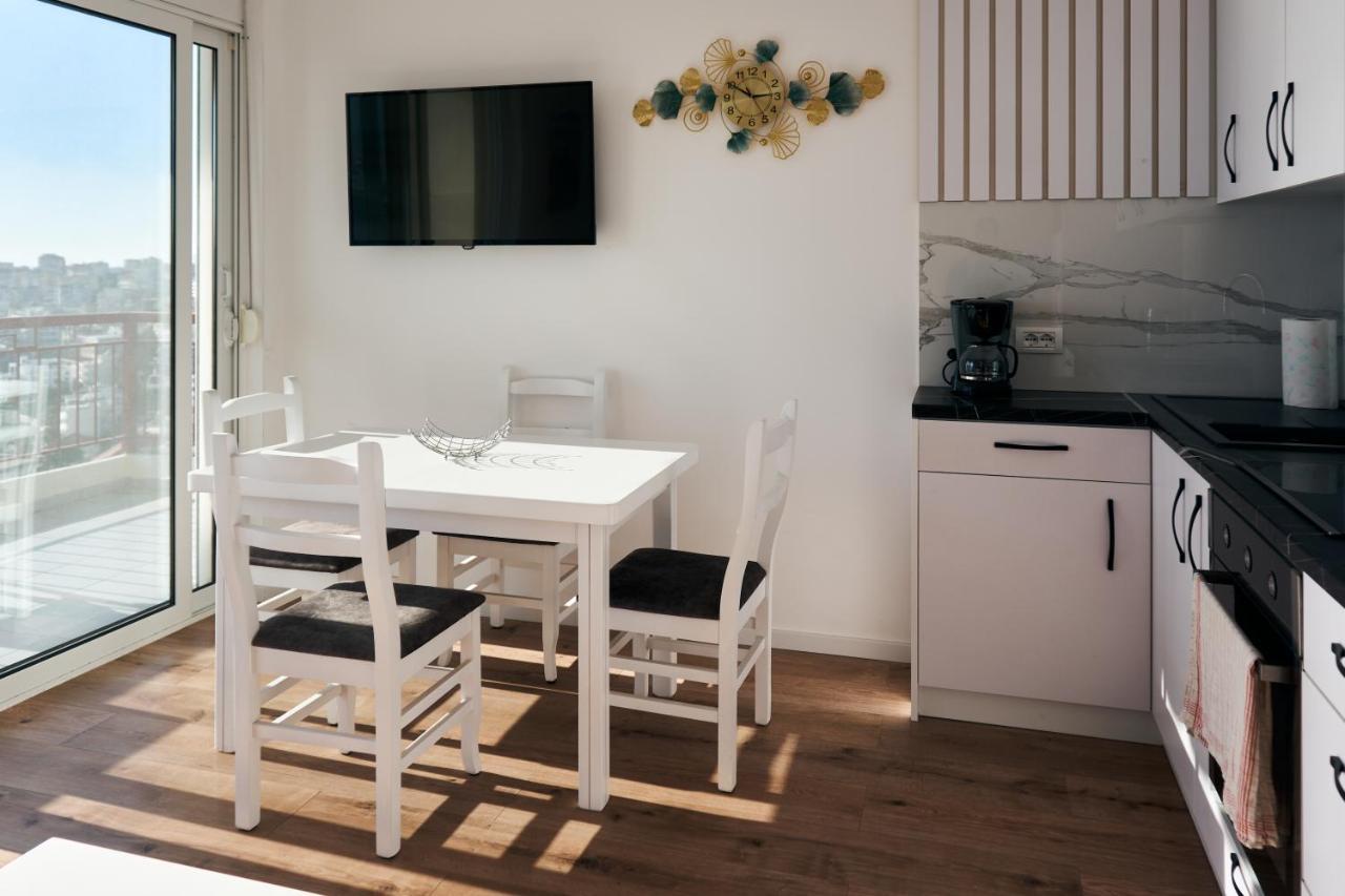 Central Beach Apartment Sarande Luaran gambar